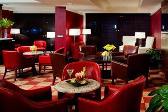 Sheraton Uptown 4*