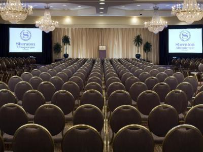 Sheraton Uptown By Marriott 4*
