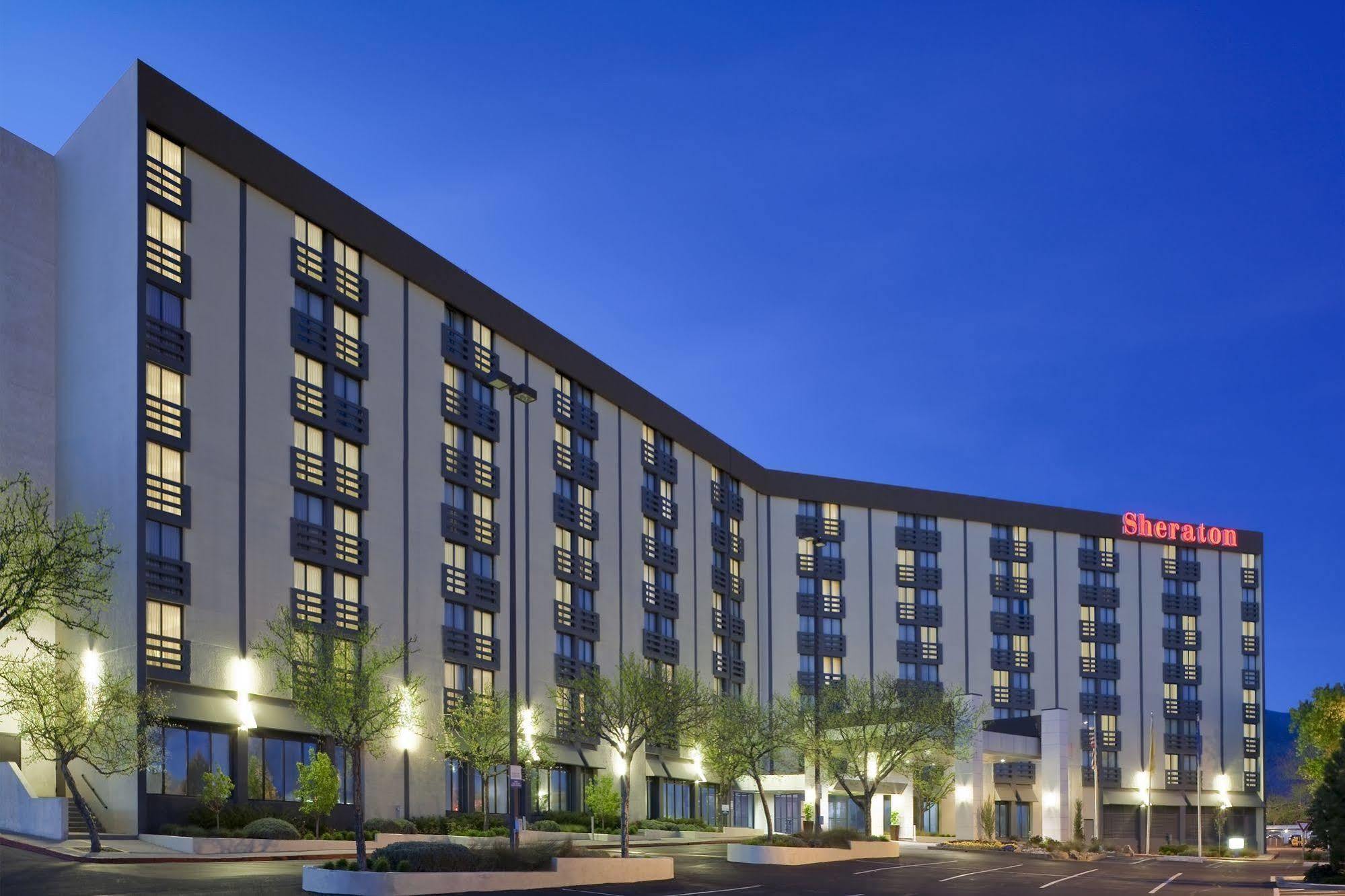 Hotel Sheraton Uptown By Marriott