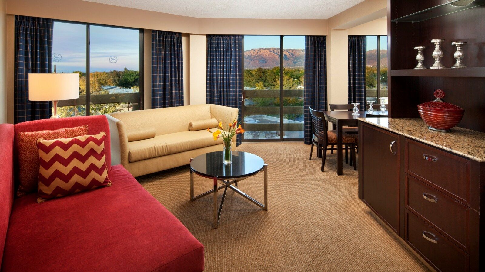 Hotel Sheraton Uptown By Marriott
