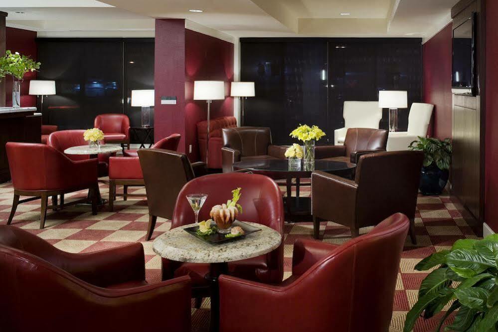 Hotel Sheraton Uptown 4*