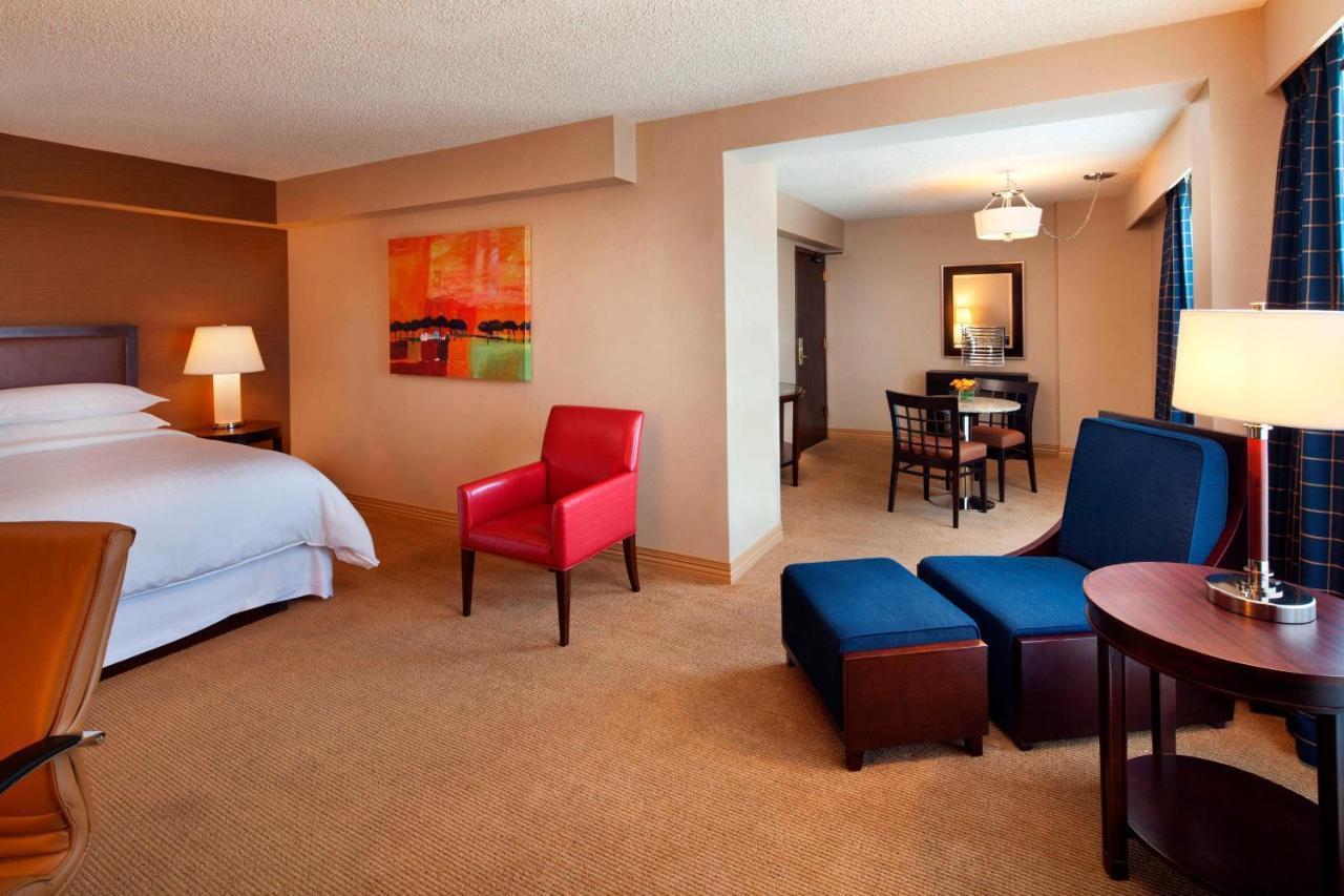 Sheraton Uptown By Marriott Hotel 4*