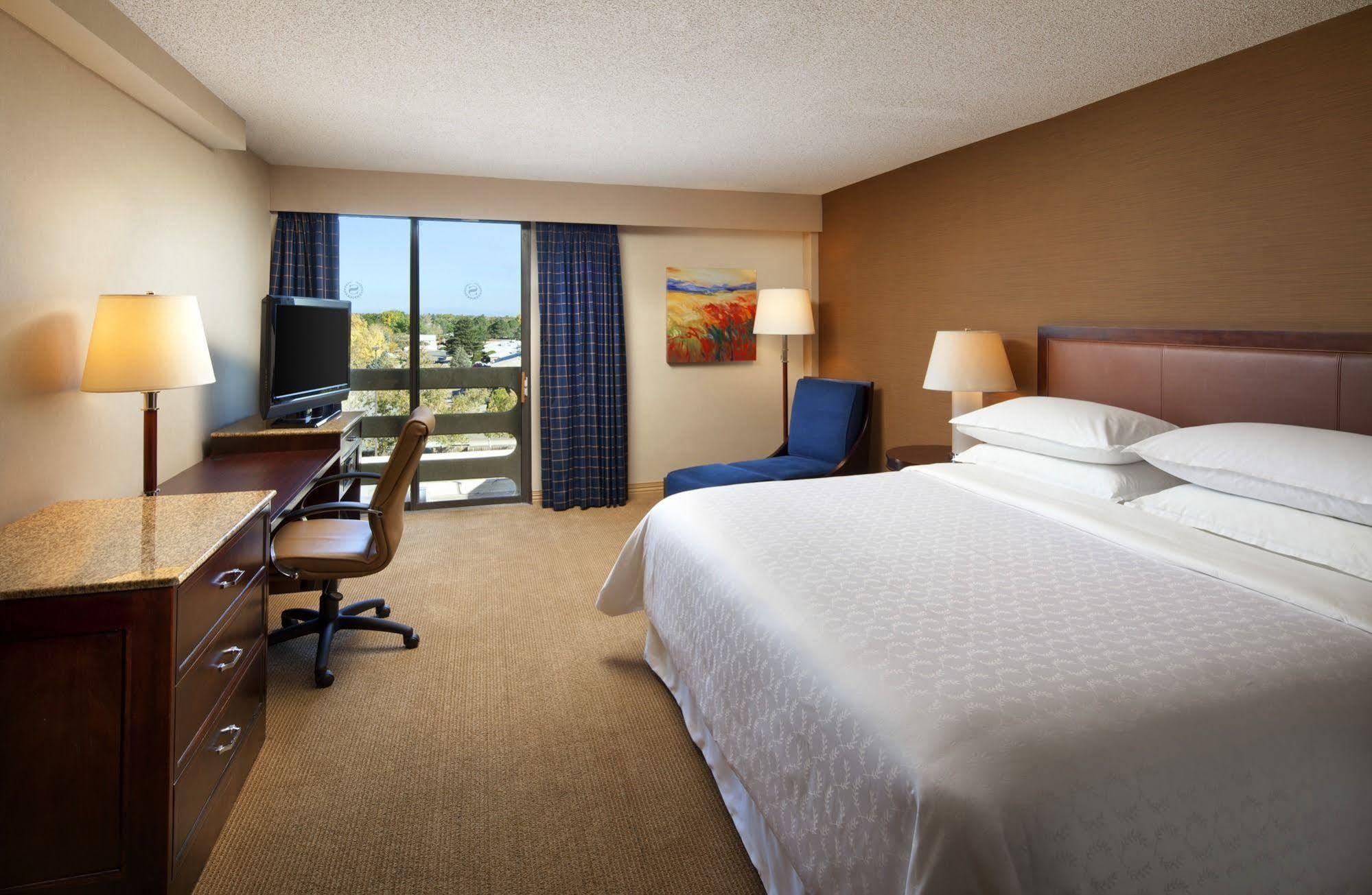 Sheraton Uptown By Marriott 4*